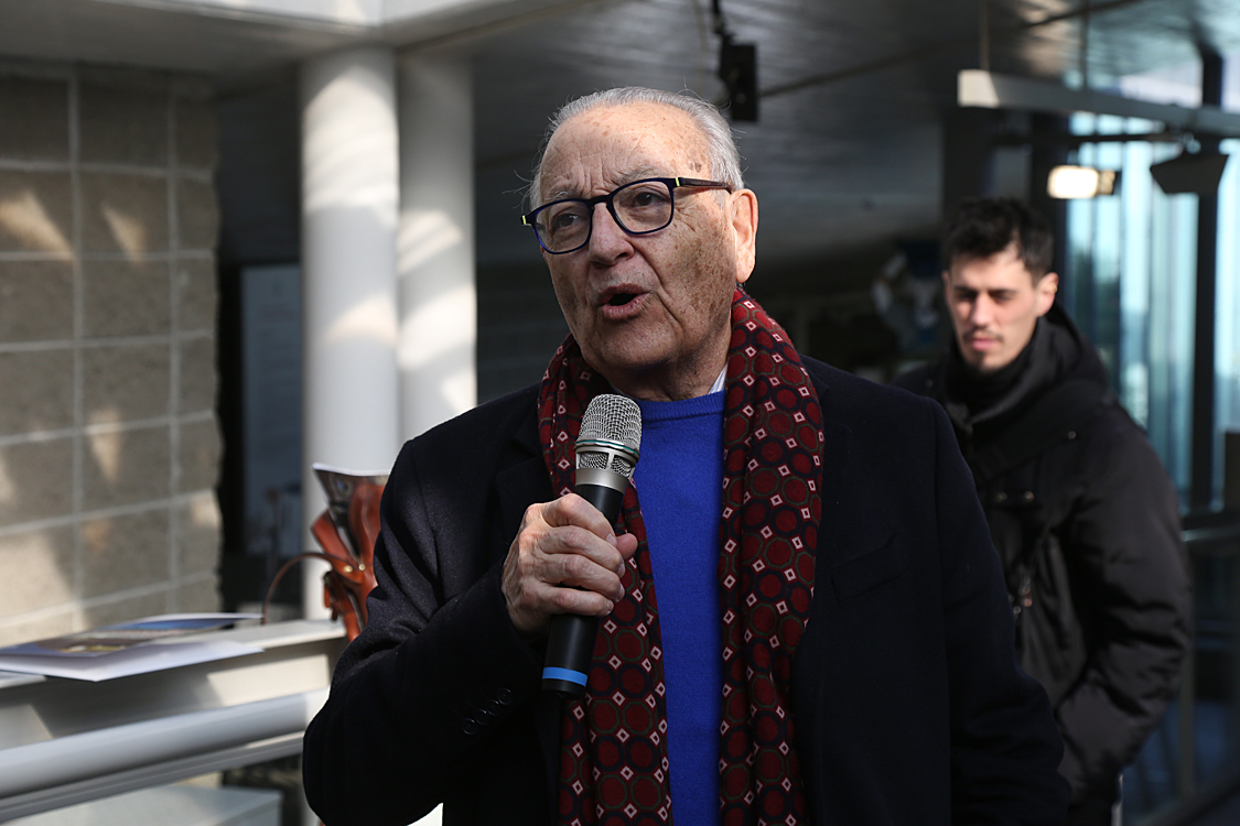 Le armi e il potere_49.jpg